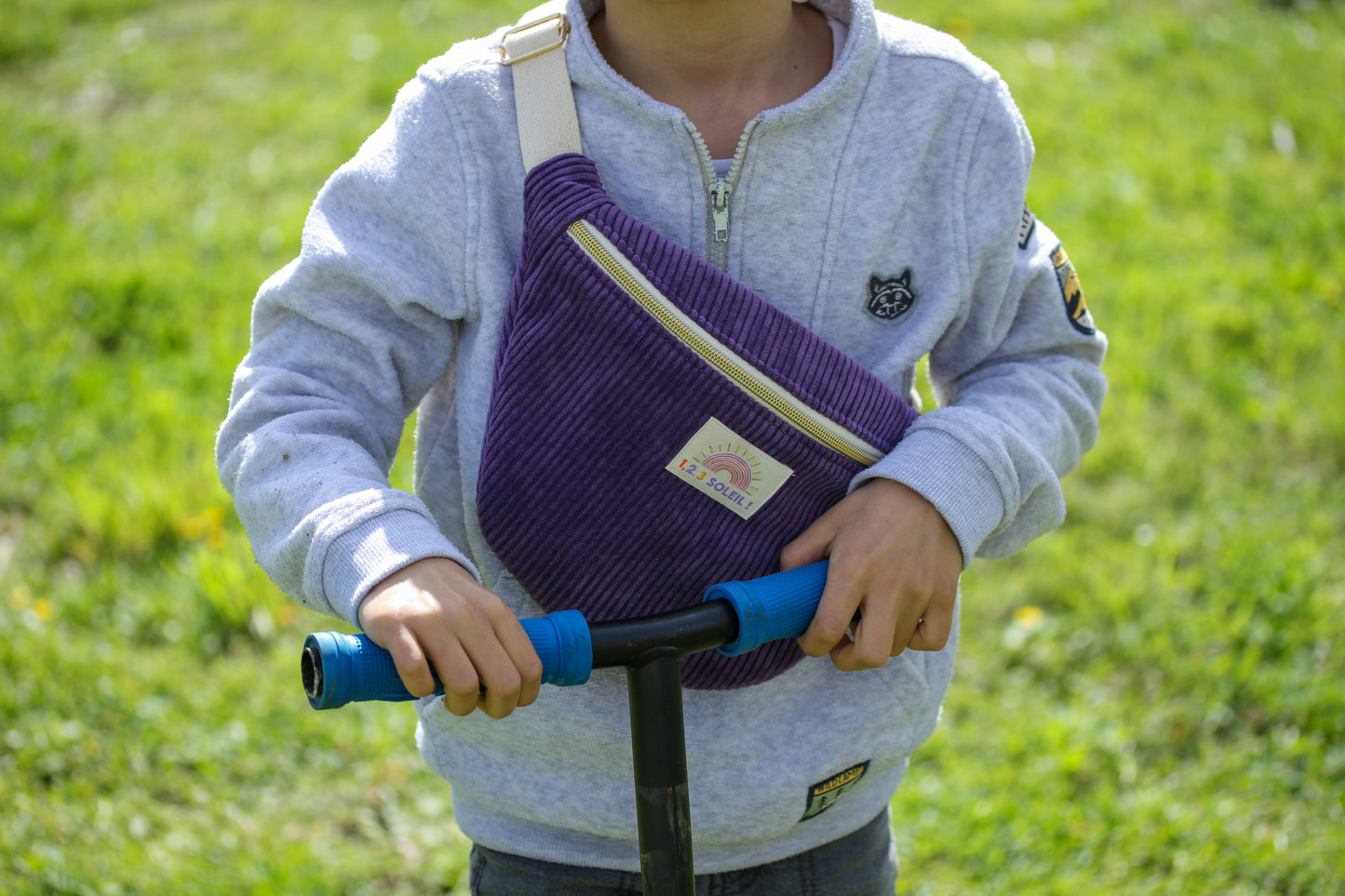 Sac banane enfant "velours côtelé" à personnaliser