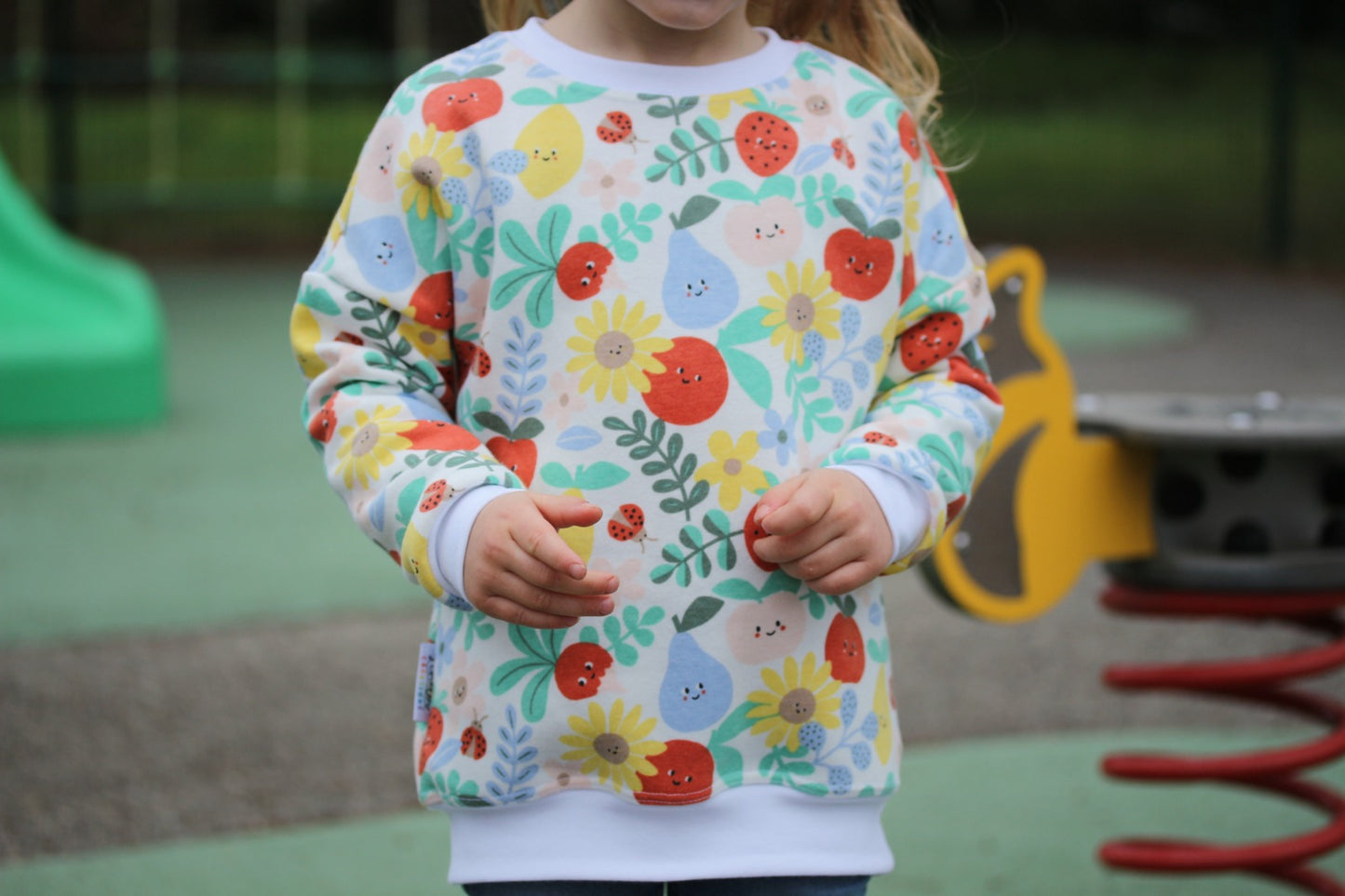 Linélo Créations sweat enfant coccinelles fleurs fruits