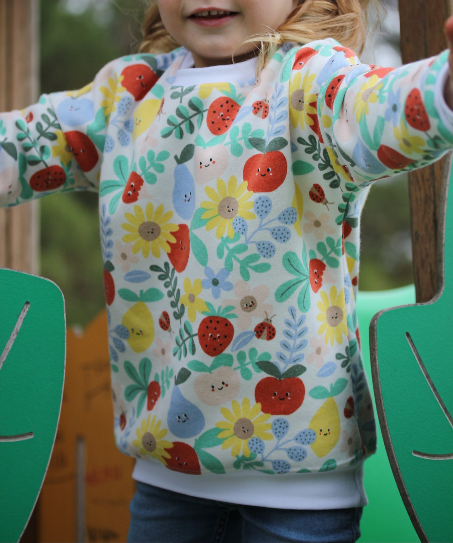 Linélo Créations sweat enfant coccinelles fleurs fruits
