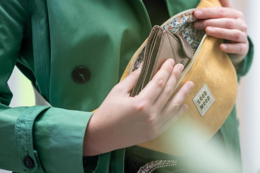 Sac banane - Velours ras - Fait main en France - à personnaliser