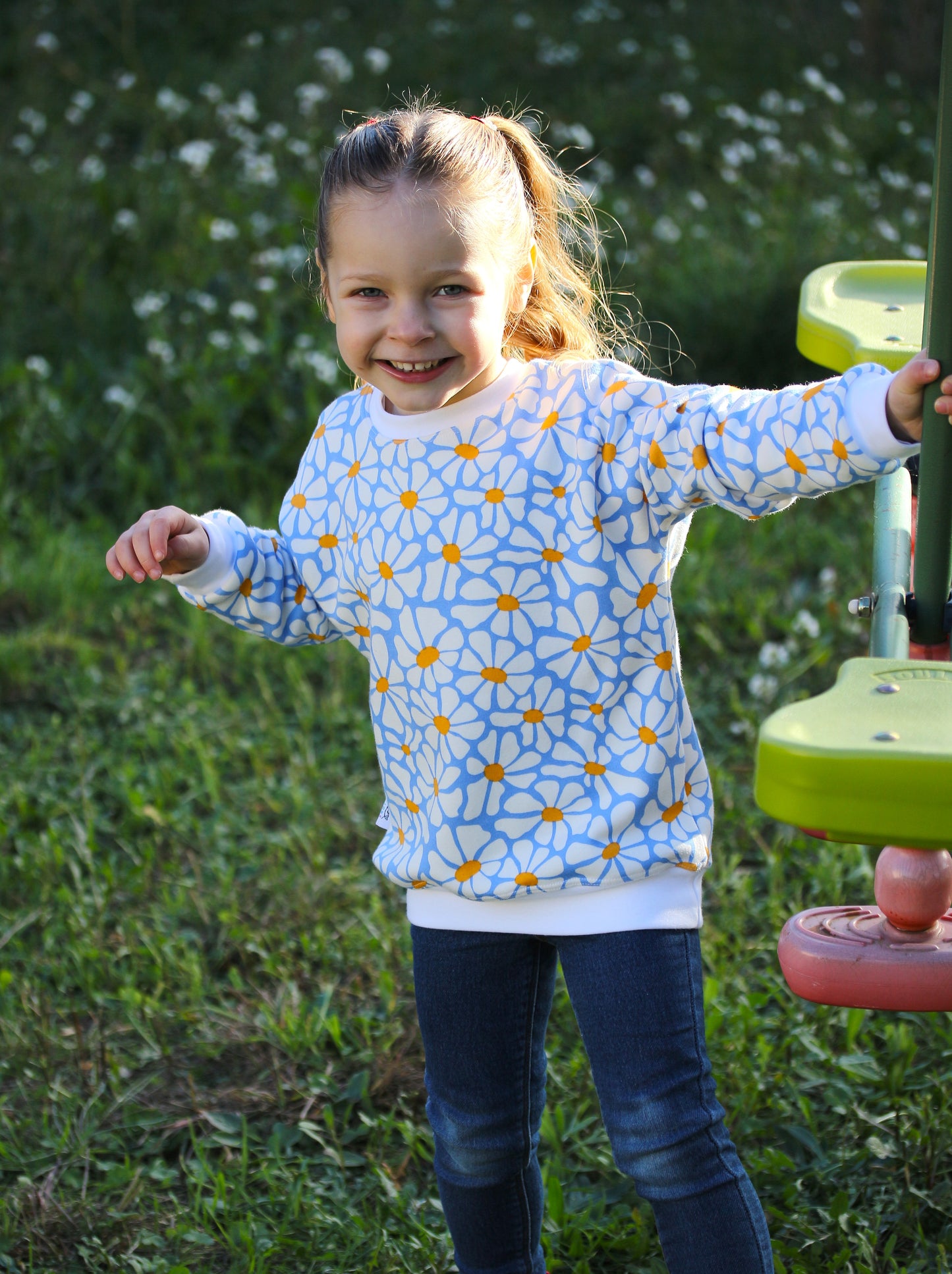 sweat imprimé fleur bleues