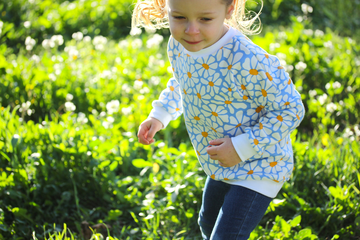 sweat_imprim_fleurs_bleues6