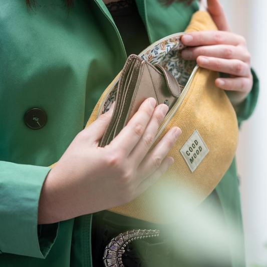 Sac banane Velours ras Moutarde