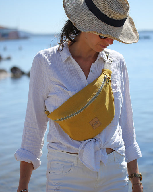 sac banane femme en toile de coton fait main en france– coloris moutarde – Linélo Créations