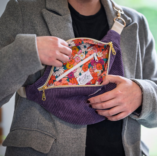 Sac banane "Mère veilleuse"  velours Violet
